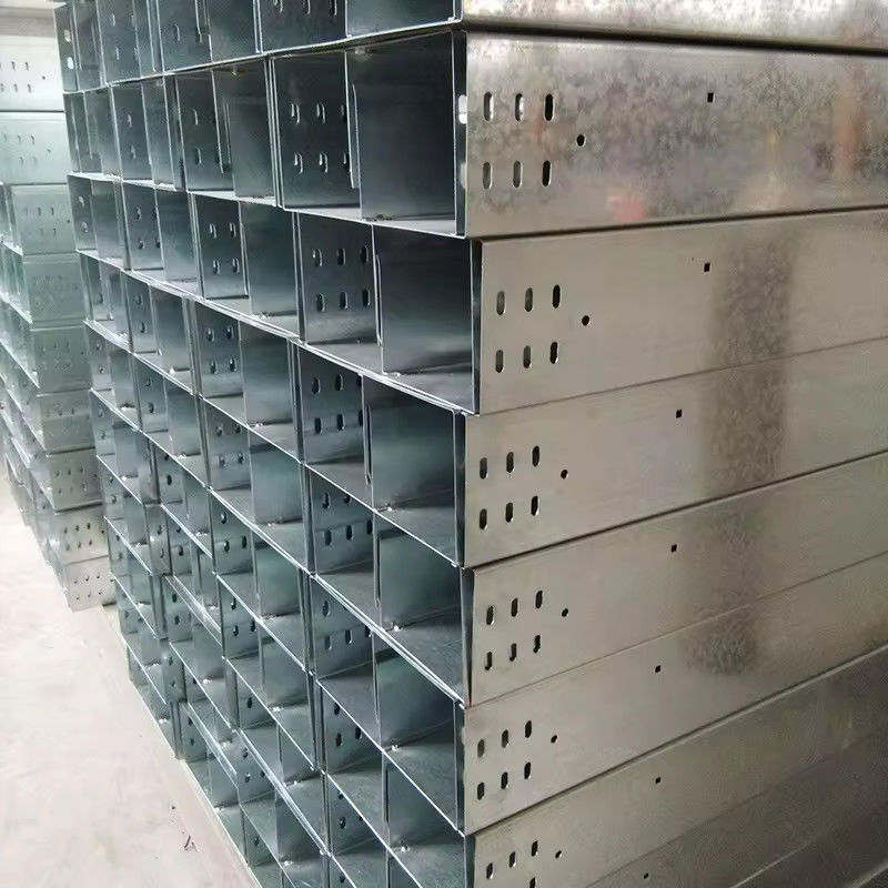Silver Galvanized Solid / Perforated Cable Tray For Customized Wall / Floor Mounting Installation